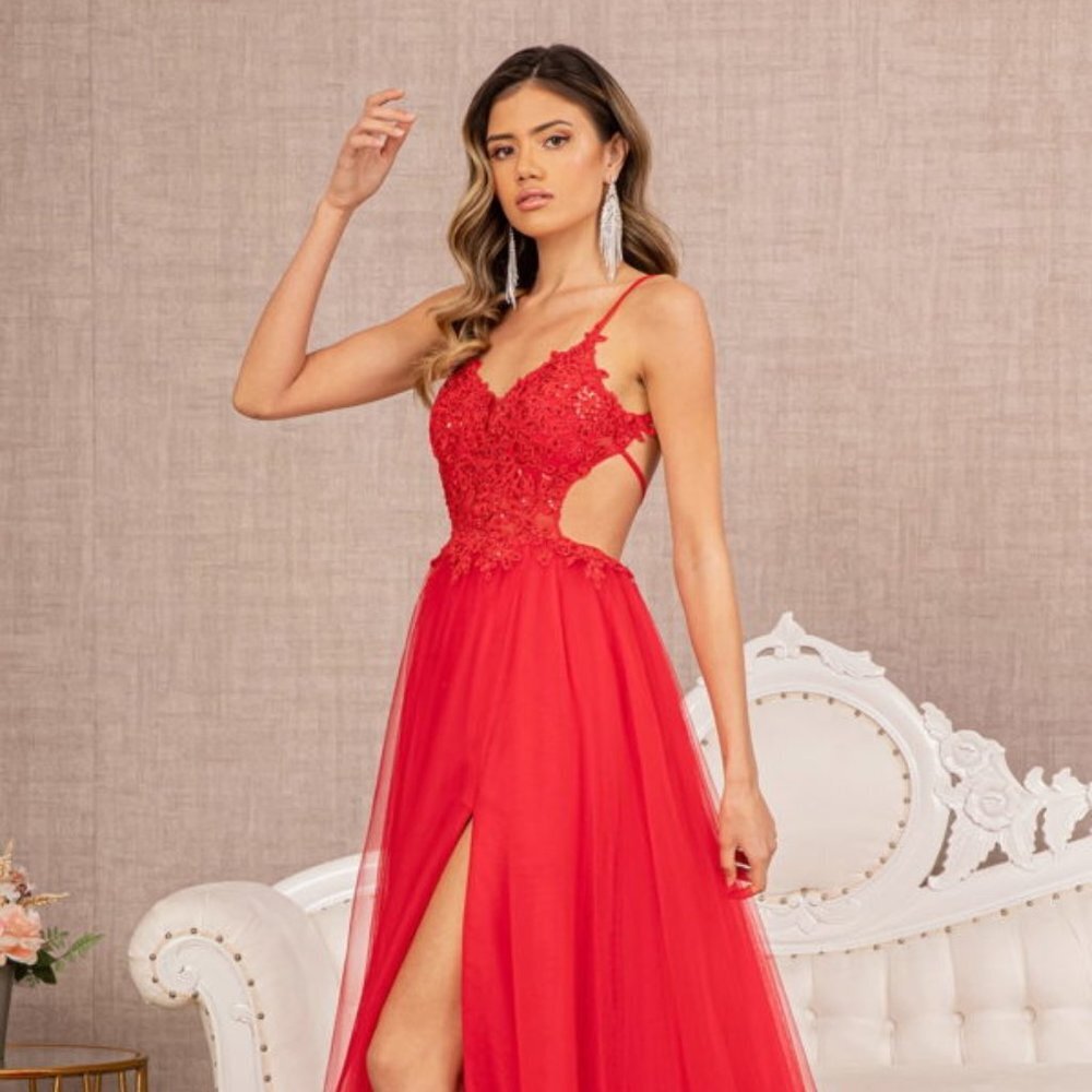 New A-Line Off The Shoulder Sleeveless Embroidered Dress With Open Back Gl3152